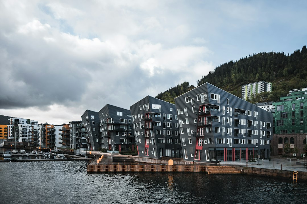 Utviklingen i Boligmarkedet i Norge: En Dypdykk